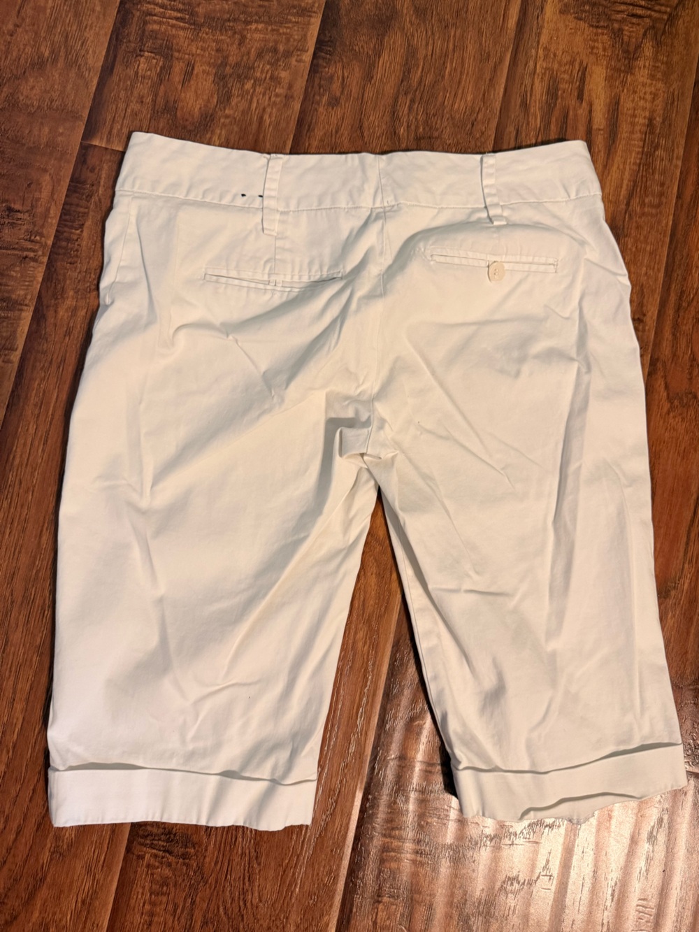 White Bermuda Shorts - Picture 2 of 4